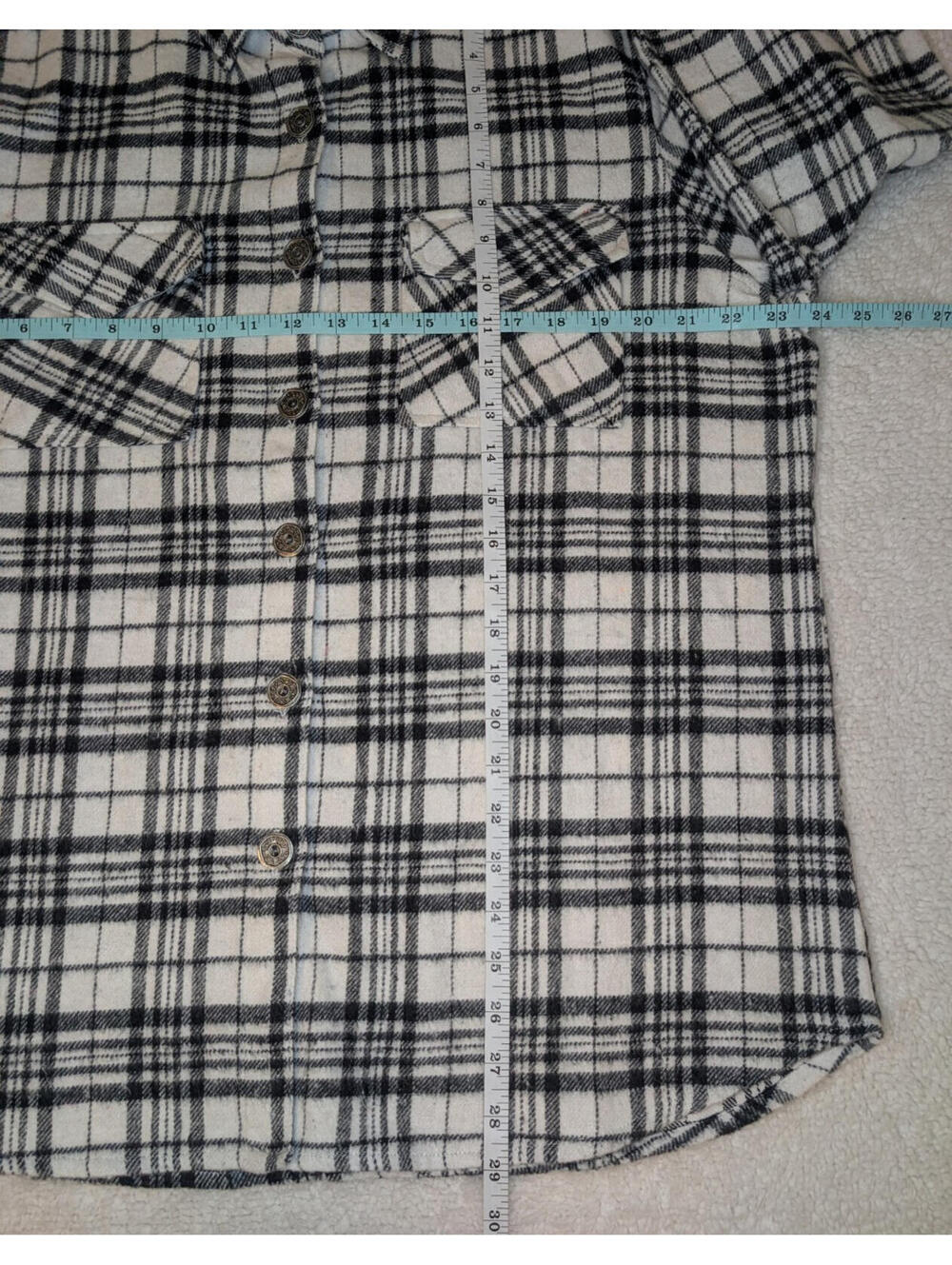 New Directions Womens Black White Plaid Flannel Long Sleeve Shirt Sz L NWT - Picture 8 of 8